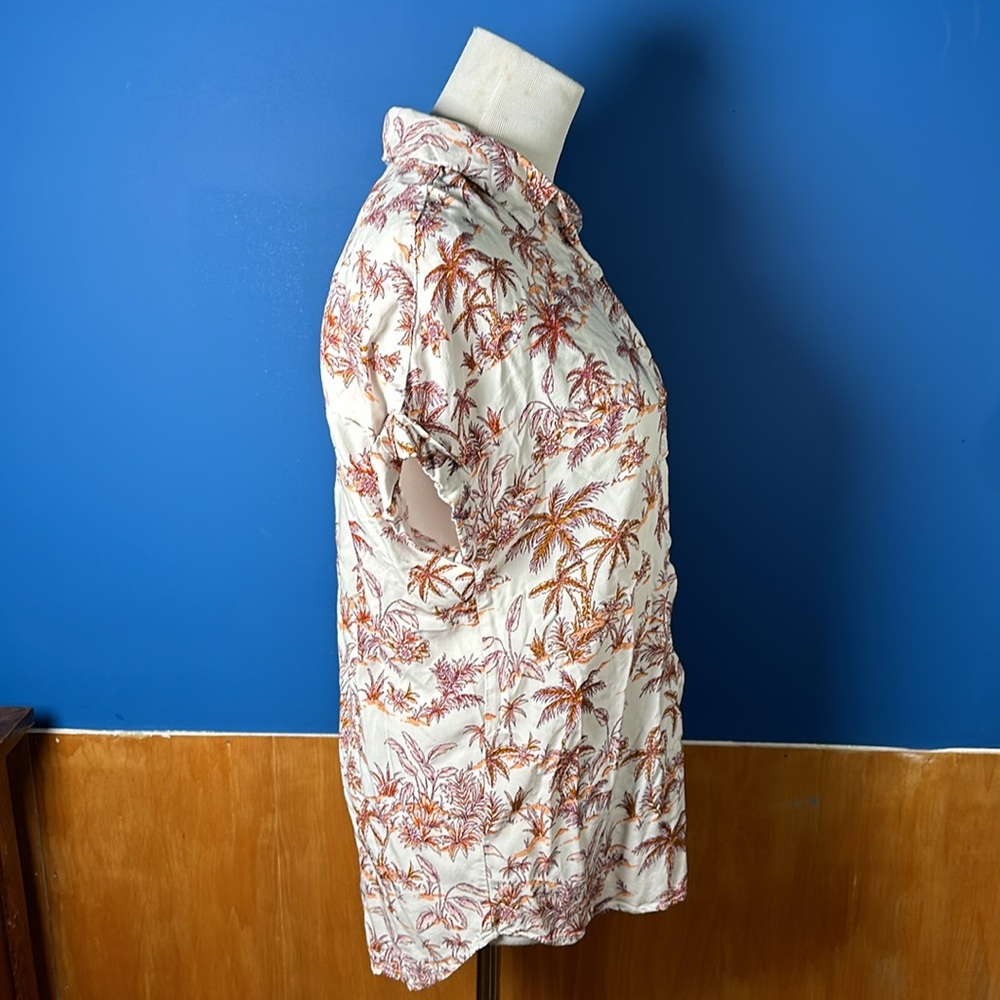 Hawaiian shirt - Picture 5 of 7
